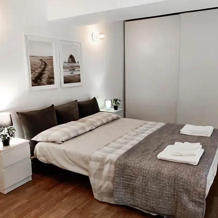 Accogliente Loft In Palazzo Storico Appartamento *