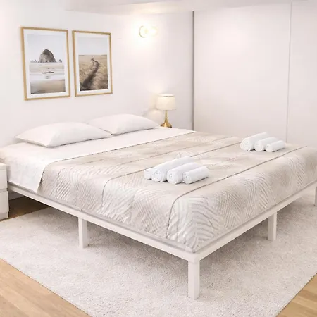Appartamento Accogliente Loft In Palazzo Storico